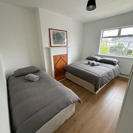 Nice Triple Room At 2 Iveragh Rd-7 Dublin Exterior foto